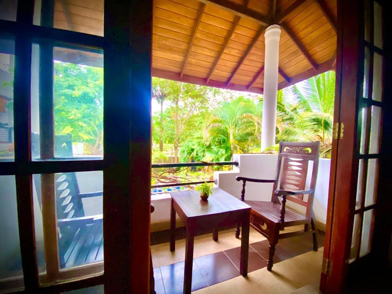 Kingcity Resort Anuradhapura Kültér fotó